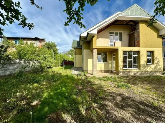 Продаж 2-поверховий Будинок з ділянкою 5.5 сот 160 кв.м 4 кімн. на Вивізна 37, СТ Керамік Крихівці