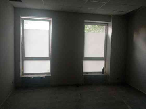 Продаж комерційне приміщення на ул. Прохоровская, 53 приміщень - 8, поверх - 1 Одеса