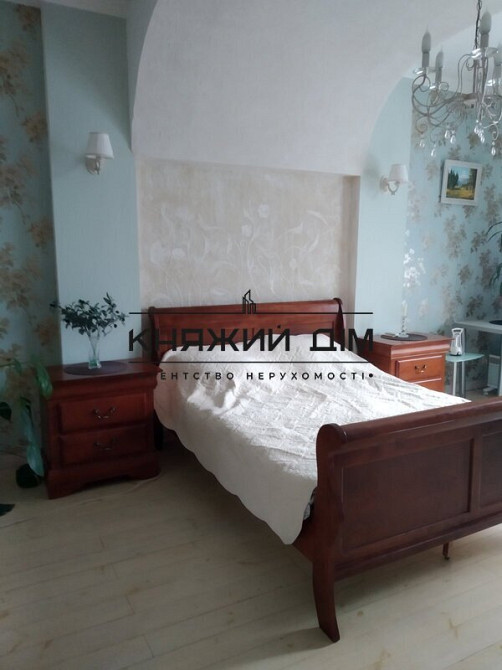 Аренда отличного 3-х этажного дома в с. Великие Дмитровичи. № 139270  - фото 13