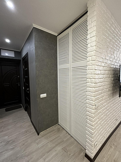 Продаж Квартира 3-кімнатна, 1/5 поверх на вул. Гречка Житомир - фото 2