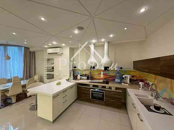 Продаж Квартира 2-кімнатна, 5/21 поверх на Василя Тютюнника вул. (Анрі Барбюса), 37/1 Київ