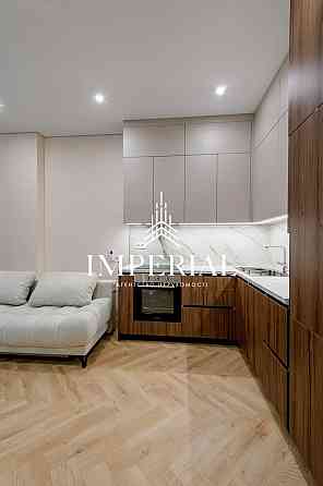 Продаж Квартира 1-кімнатна, 28/36 поверх на вул. Берестейський Киев