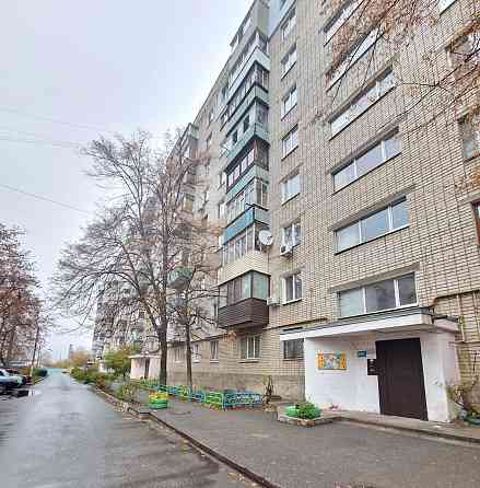 Продаж Квартира 4-кімнатна, 9/9 поверх на Строителей, 20 Дніпро