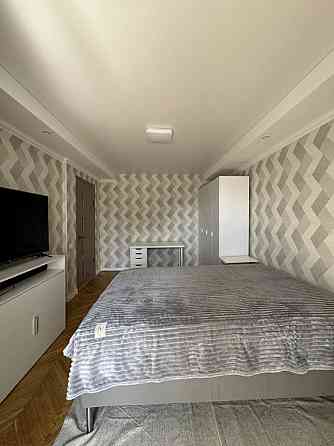 Оренда Квартира 1-кімнатна, 8/9 поверх на Андрія Малишка, 27 Kiev