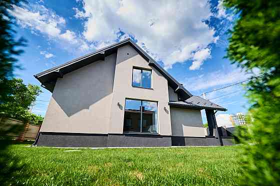 Продаж Будинок на Гімназійна Івано-Франківськ