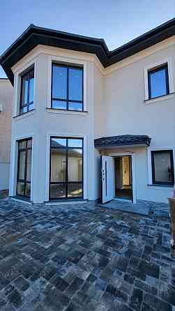 Продаж Будинок 4-кімнатний на ул. Ясеневая, 23а Лиманка