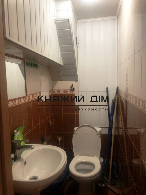 Оренда офісне приміщення на Почайнинская ул. поверх - 1 Kiev - photo 3