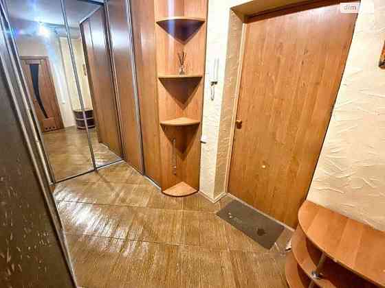 Оренда Квартира 1-кімнатна, 7/14 поверх на Выборгская ул., 28 Киев