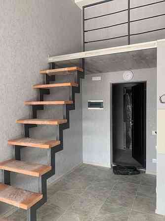 Продаж Квартира 1-кімнатна, 4/4 поверх Київ