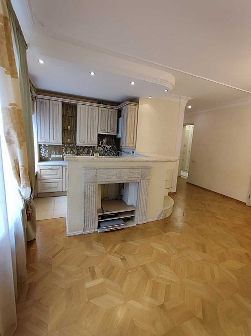 Продаж Квартира 3-кімнатна, 4/7 поверх на Тарасівська вул., д. 18 Київ - фото 2