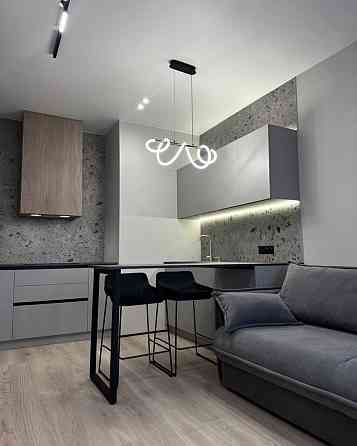 Продаж Квартира 1-кімнатна, 20/25 поверх на Курортный ул. Одеса