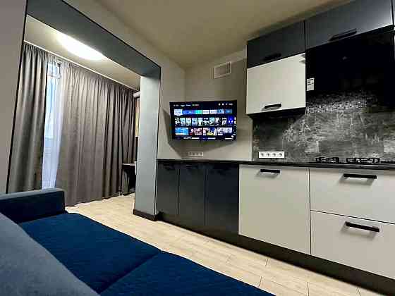 Оренда Квартира 2-кімнатна, 12/12 поверх на Победы наб., 44С Дніпро