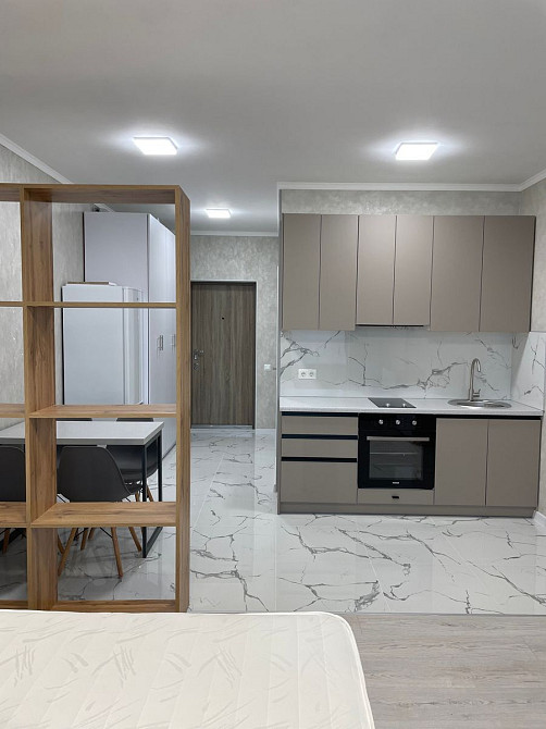 Оренда Квартира 1-кімнатна, 10/27 поверх на Бажана Миколи, 17а Киев - изображение 1