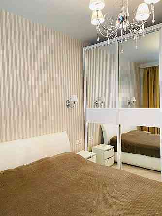 Продаж Квартира 1-кімнатна, 13/25 поверх на Генерала Шаповала вул., д. 2 Киев