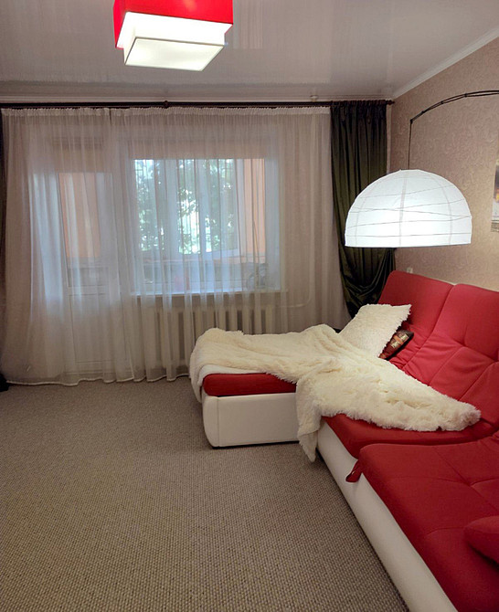 Продаж Квартира 4-кімнатна, 1/10 поверх на Березинская ул., 35 Днепр - изображение 1