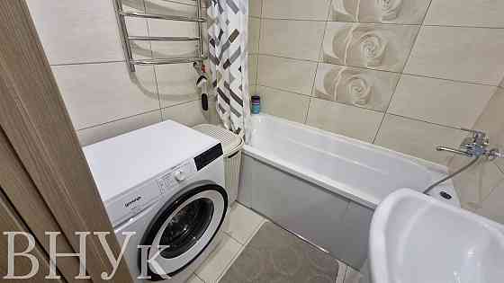 Продаж Квартира 3-кімнатна, 1/9 поверх на Метельницького Luts'k