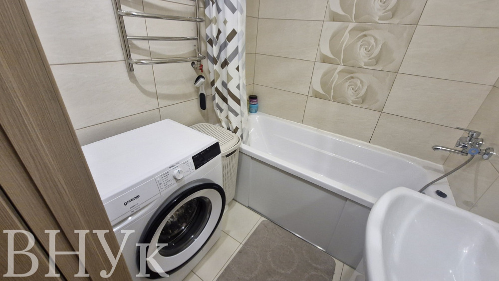 Продаж Квартира 3-кімнатна, 1/9 поверх на Метельницького Luts'k - photo 6