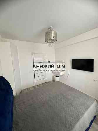 Оренда Квартира 2-кімнатна, 7/18 поверх на Леси Украинки бульв. /  Л.Украинки бул Киев