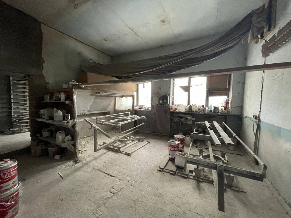 Продаж приміщення вільного призначення на вул. Панаса Мирного поверх - 1/2  - фото 2