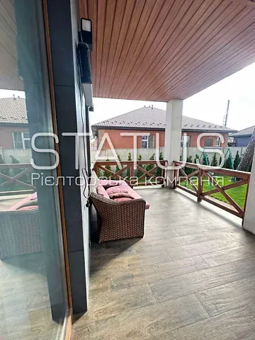 Продаж 2-поверховий   240 кв.м 5 кімн. на Соснова вулиця 4  - фото 1