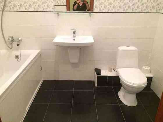 Оренда Квартира 2-кімнатна, 2/28 поверх на ул. Ревуцкого Київ