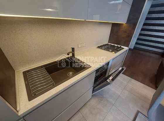 Продаж Квартира 3-кімнатна, 6/10 поверх на вул. Ярослава Мудрого Харків