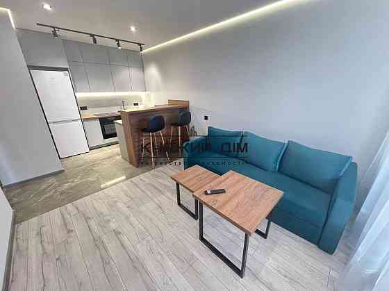 Оренда Квартира 1-кімнатна, 18/25 поверх на вул. Олександра Олеся Kiev