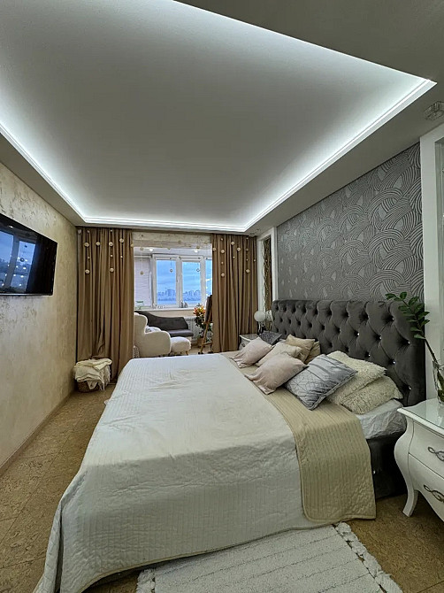 Продаж Квартира 4-кімнатна, 7/9 поверх на Малиновского Маршала ул., 26 Днепр - изображение 1