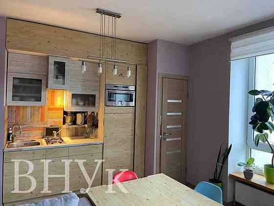 Продаж Квартира 1-кімнатна, 3/11 поверх на вул. Водогінна Львів