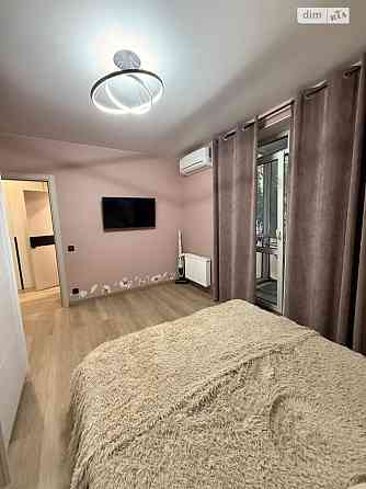 Продаж Квартира 2-кімнатна, 1/3 поверх на пров. Наскрізний Вінниця