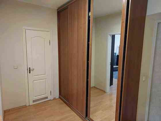 Оренда Квартира 1-кімнатна, 9/16 поверх на вул. Ревуцького, 5 Kiev