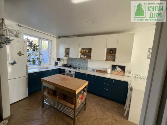 Продам таунхаус в районі Міського саду (парк Перемоги). Кропивницький