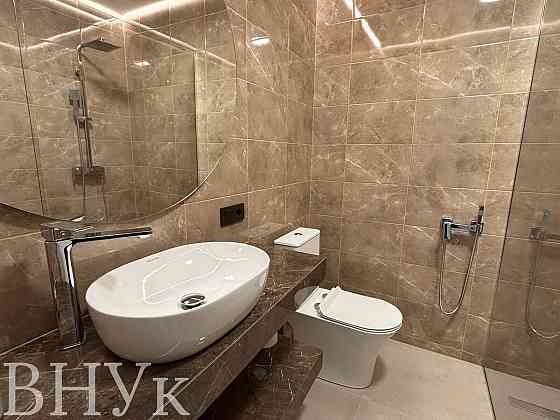 Продаж Квартира 2-кімнатна, 7/8 поверх на Дзержика Чернівці