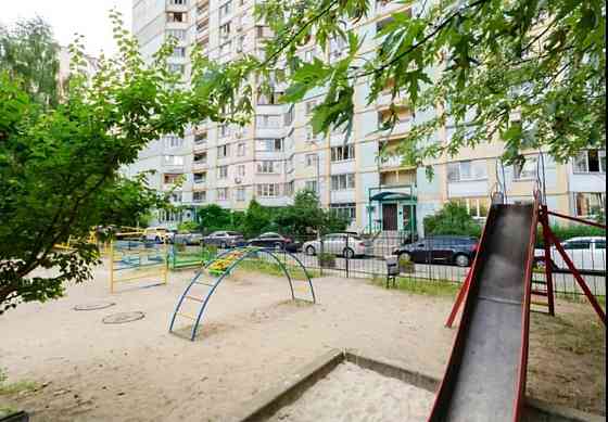 Продаж Квартира 2-кімнатна, 6/16 поверх на Вишняківська, 13б Киев