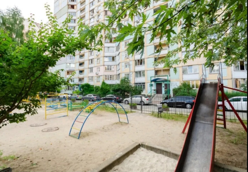 Продаж Квартира 2-кімнатна, 6/16 поверх на Вишняківська, 13б Киев - изображение 4