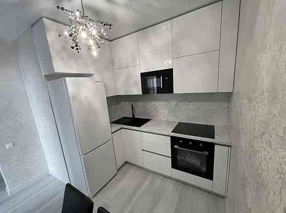 Продається двокімнатна на Варненській Odessa