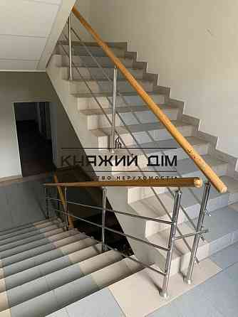 Отличная просторная однокомнатная двухуровневая квартира на Оболоне.Код: 21133173 Киев