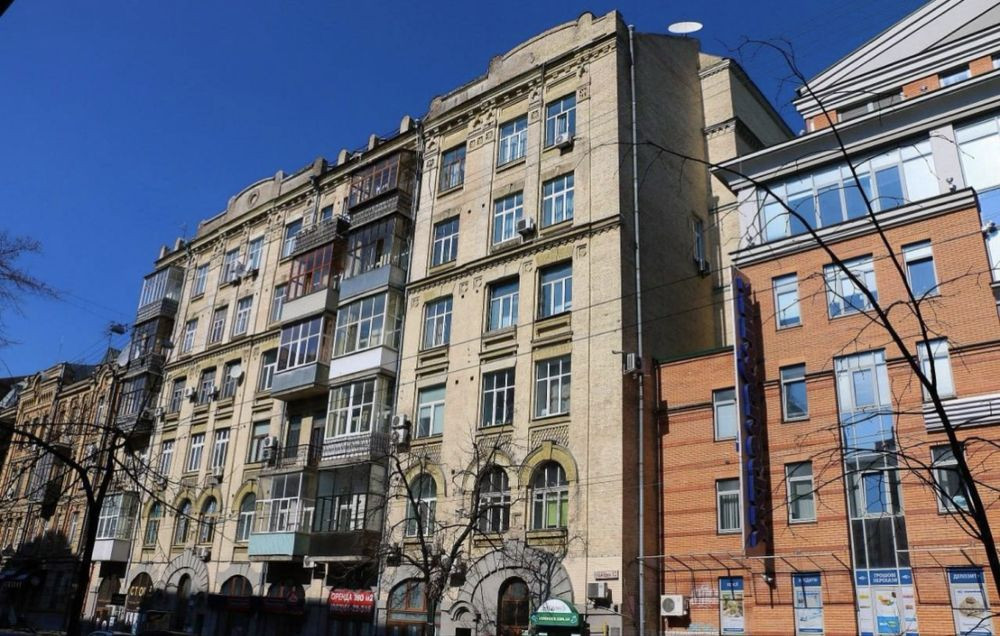 Продаж Квартира 1-кімнатна, 3/7 поверх на Сечевых Стрельцов вул., д. 12 Киев - изображение 1