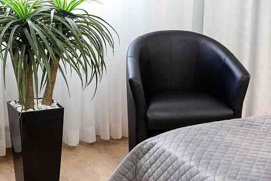 Оренда Квартира 1-кімнатна, 13/24 поверх на вул. Анни Ахматової, 30 Київ