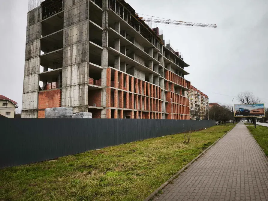 Продаж 1к Квартира 41 кв.м Капушанська 145е Ужгород - фото 1