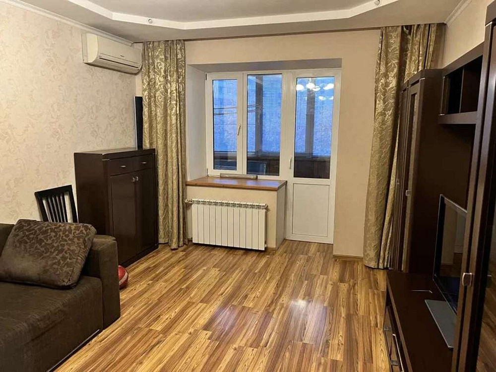 Оренда Квартира 3-кімнатна, 2/14 поверх на ул. Вишняковская Київ - фото 1