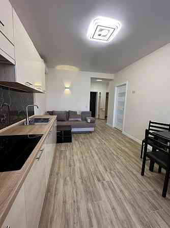 Оренда Квартира 1-кімнатна, 6/7 поверх на Радіщева Uzhhorod