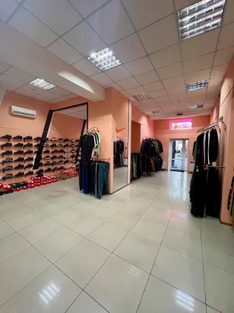 For rent Free Purpose Premises area 136 sq.m  Dnipro Січеславська Набережна Dnipro