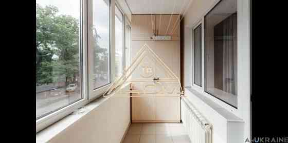 Продам 3 комн квартиру в Новом доме в Центре Odessa