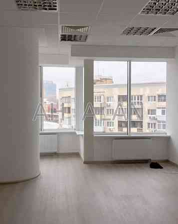 Оренда офісне приміщення на Кловський узв., 7 приміщень - 8, поверх - 7/16 Kiev