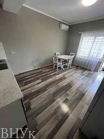 Продаж Квартира 1-кімнатна, 1/3 поверх на Берчені Ужгород