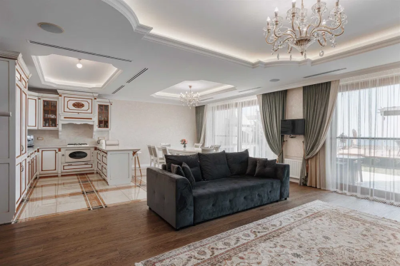 Продам дом на 8 ст.Фонтана/ Яхт клуб Одесса