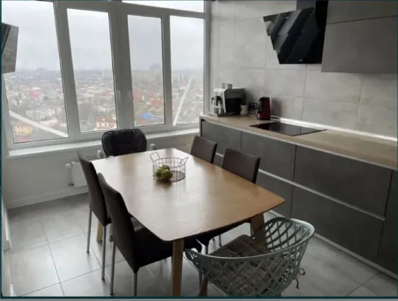 Продажа 3к Квартира 96 кв.м жаботинского Одесса