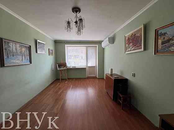 Продаж Квартира 1-кімнатна, 4/9 поверх на Заньковецька Ужгород