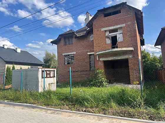 Продаж Будинок 5-кімнатний на вул. Роксолани Pasiky-Zubrytski